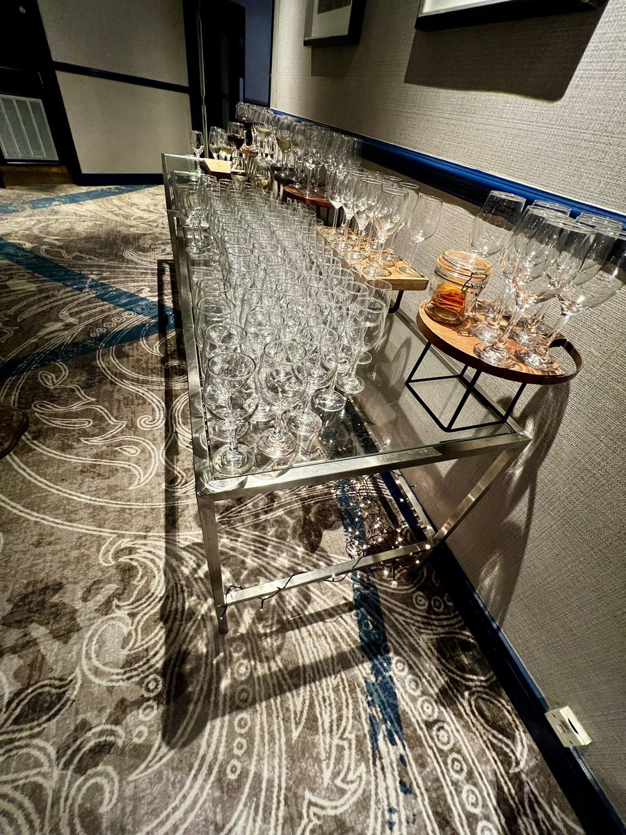 ACM_IVA's tweet image. A warm welcome to the joint IVA and @acii_conf conference reception.
