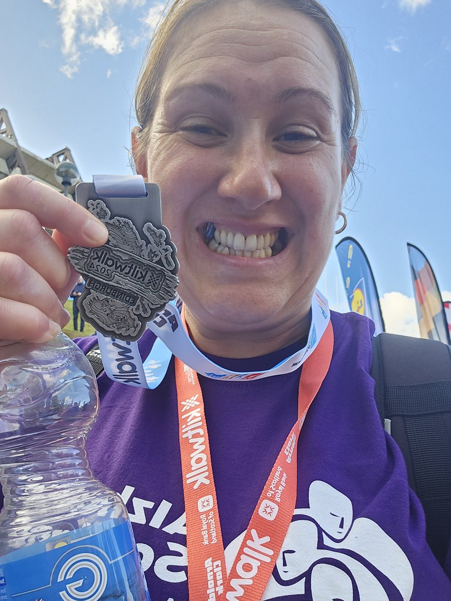 Laura Taylor tweet media