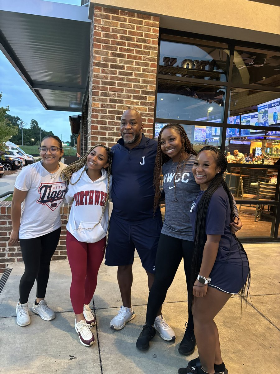 After an amazing weekend at THEE Jackson State University, I am excited to announce I received my first official offer! #AGTG  🙏🏽 <a href="/NWCCSoftball/">Northwest Ranger Softball</a> <a href="/GoJSUTigers/">Jackson State Athletics</a>