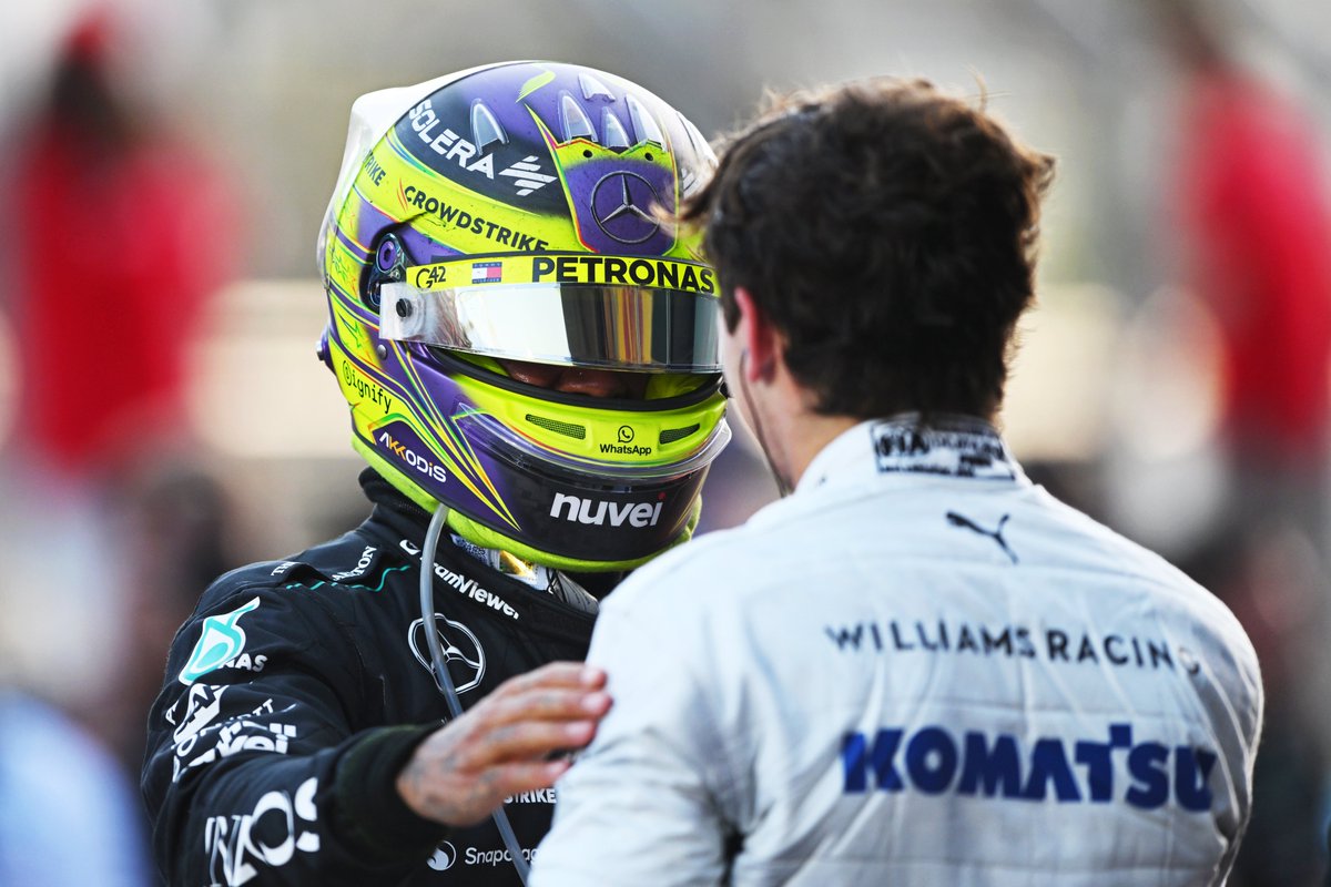 Formula 2 (@formula2) on Twitter photo The boys did good 🤝
Sir <a href="/LewisHamilton/">Lewis Hamilton</a> was on hand to congratulate both <a href="/OllieBearman/">Ollie Bearman</a> and <a href="/FranColapinto/">Franco Colapinto</a> after they secured points finishes in the streets of Baku 👏
#F2 #AzerbaijanGP <a href="/F1/">Formula 1</a> The boys did good 🤝
Sir <a href="/LewisHamilton/">Lewis Hamilton</a> was on hand to congratulate both <a href="/OllieBearman/">Ollie Bearman</a> and <a href="/FranColapinto/">Franco Colapinto</a> after they secured points finishes in the streets of Baku 👏
#F2 #AzerbaijanGP <a href="/F1/">Formula 1</a>