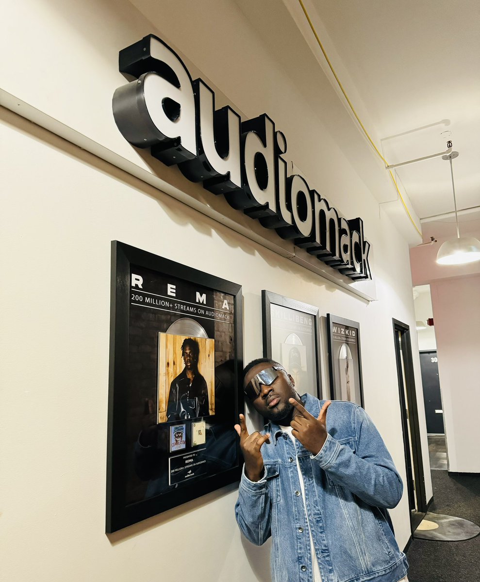 King David II 🕷️ tweet media