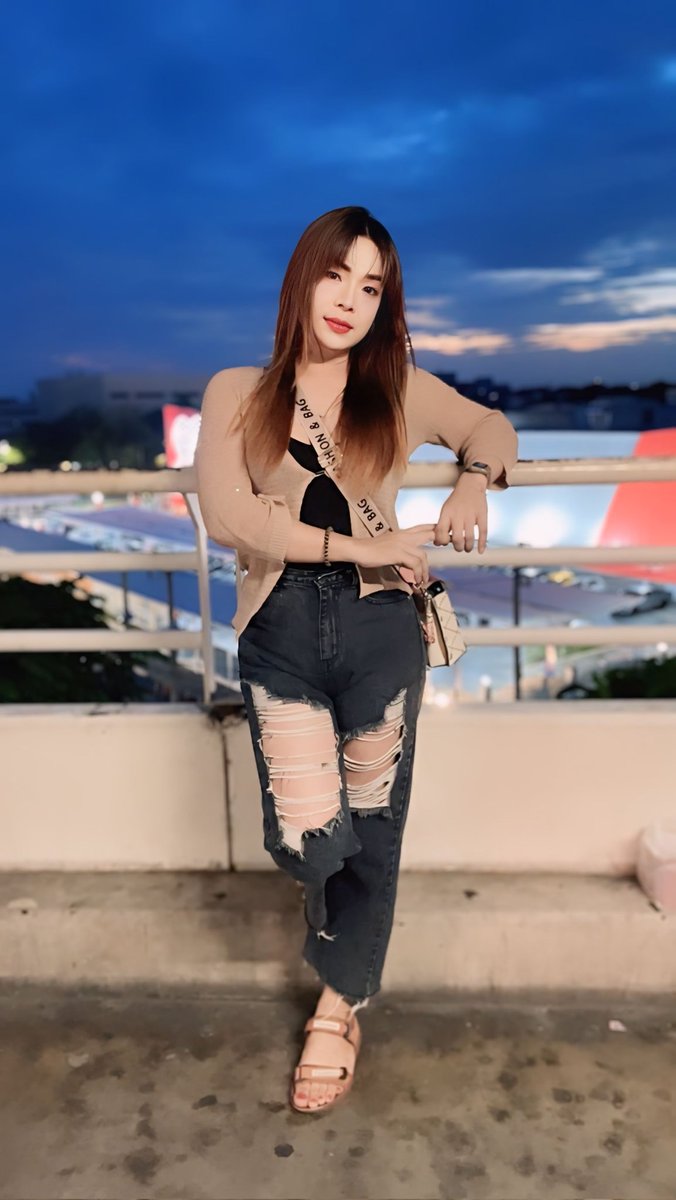 ไม่ได้อยากคนเด่ว..มายูเป้นเพื่อนไหมล่ะ  #เทียนทะเล #ท่าข้าม #สะแกงาม #พระราม2 #บางบอน