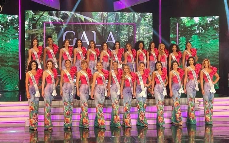 misshabiaunavez's tweet photo. Gala Presentacion de las Candidatas al #MissVzla 2024 #MissVzla2024 #MissVenezuela 2024 #MissVenezuela2024 #TemporadaMissVenezuela 2024 #TemporadaMissVenezuela2024 #Candidatas 2024 #CandidatasOficiales 2024 #CandidatasOficialesMissVenezuela 2024 https://t.co/E1TT6wXSzB