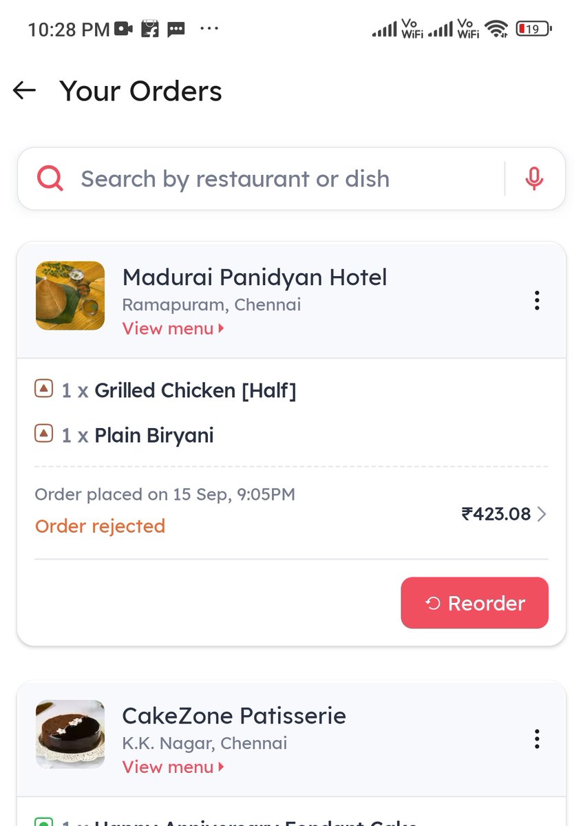 Vaishu_VV's tweet photo. Really fed up with zomato.I didn't get any satisfactory solution from neither @zomato nor from their customercare.Accidental press of cancel button by my kid had cost me 420 R.s as cancellation fee.I will never ever use or order using @zomatoin #Zomato #zomatoWorstExperience https://t.co/lMJecYkexO