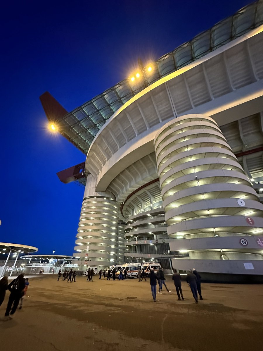 Joseph O’Sullivan (@josephmichaelos) on Twitter photo Teamed up with <a href="/TheRedmenTV/">The Redmen TV</a> to give travelling LFC fans a few recommendations for Milan away this week 🍝🍺⚽️🔴🛬
instagram.com/reel/C_8jtdjIb… Teamed up with <a href="/TheRedmenTV/">The Redmen TV</a> to give travelling LFC fans a few recommendations for Milan away this week 🍝🍺⚽️🔴🛬
instagram.com/reel/C_8jtdjIb…