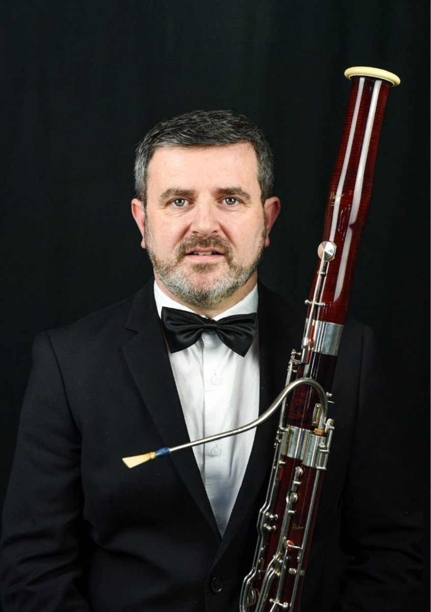 Michael Dooley, principle bassoonist with the Irish Symphonic Wind Ensemble and one of our soloists performing the Vanhal double bassoon concerto in our upcoming Waterford concert

📆 Sunday 29 September 4:30pm
🏛️SETU Arena Waterford 
🎫 Tickets: eventbrite.ie/e/irish-doctor…