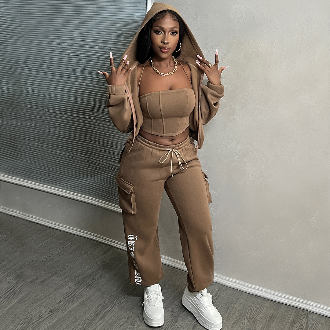 Serve slay after slay with fits that give comfy cute looks a head-turning upgrade 💅💅💅
Shop: heylink.me/eshopworld

#SHEIN #SHEINstyle #SHEINhaul #SHEINForAll #OOTD #fashion #chic #sweatshirt