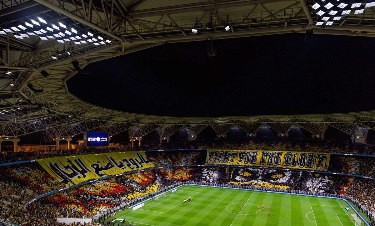 ittihad's tweet image. 📸| اللي جمعنا حـب غالي .. لغــالي 💛
#الاتحاد_الوحدة