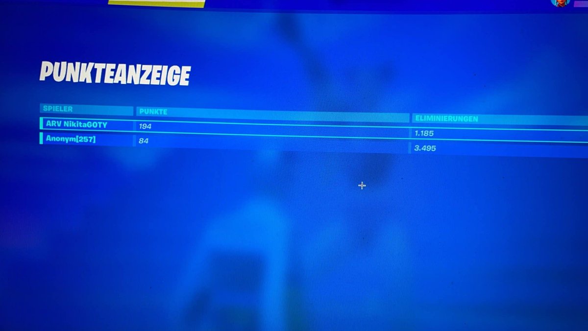 Enzobtw07's tweet photo. 3 Stunden nonestop gespielt w/ on rezons 1v1map https://t.co/2JwsN7wIVk