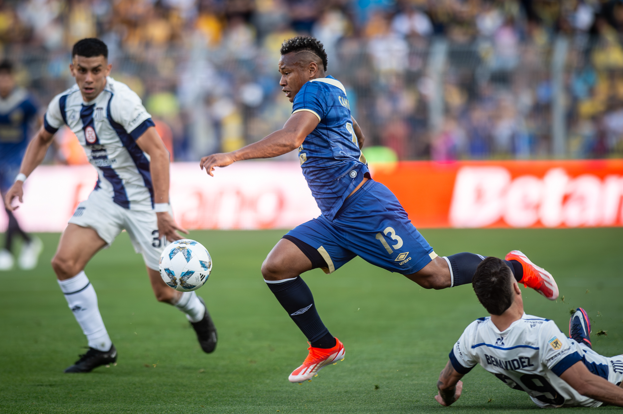 Con uno menos, Talleres lo empató sobre el final: 2-2 con Rosario Central | Canal Showsport