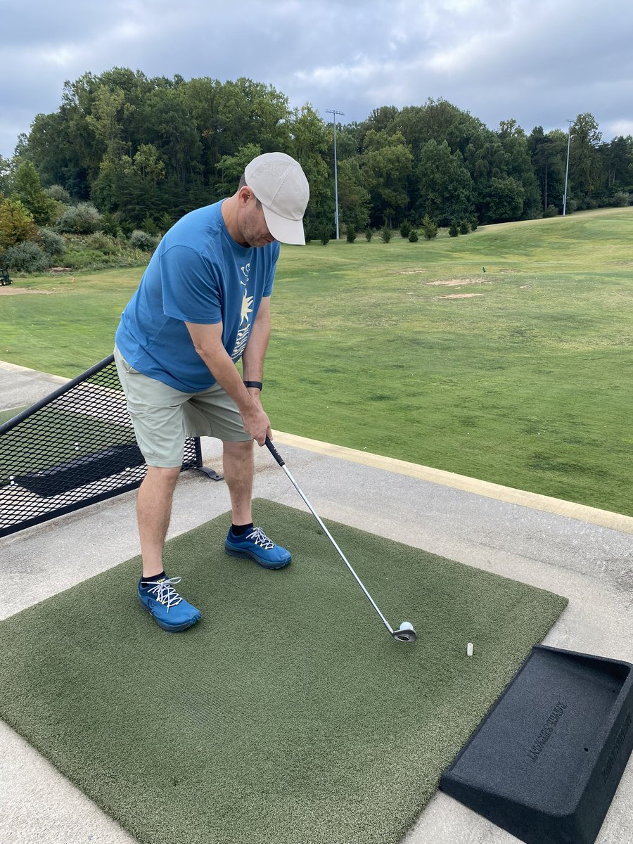 DavidGa69883544's tweet photo. Oakmont Golf Center https://t.co/YlzBKWYKFH