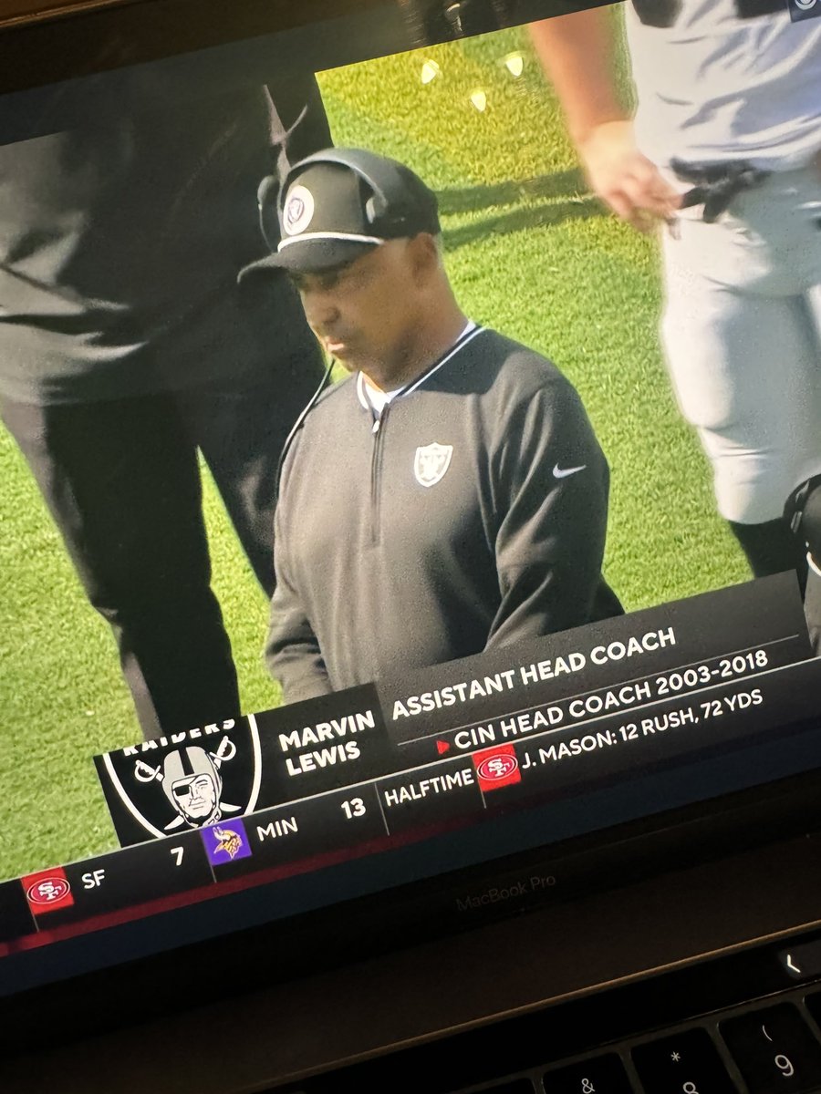 JackJohnSavage's tweet photo. #GoodCoach https://t.co/9UXeuofMw7