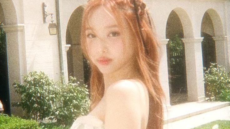 mimi tweet media