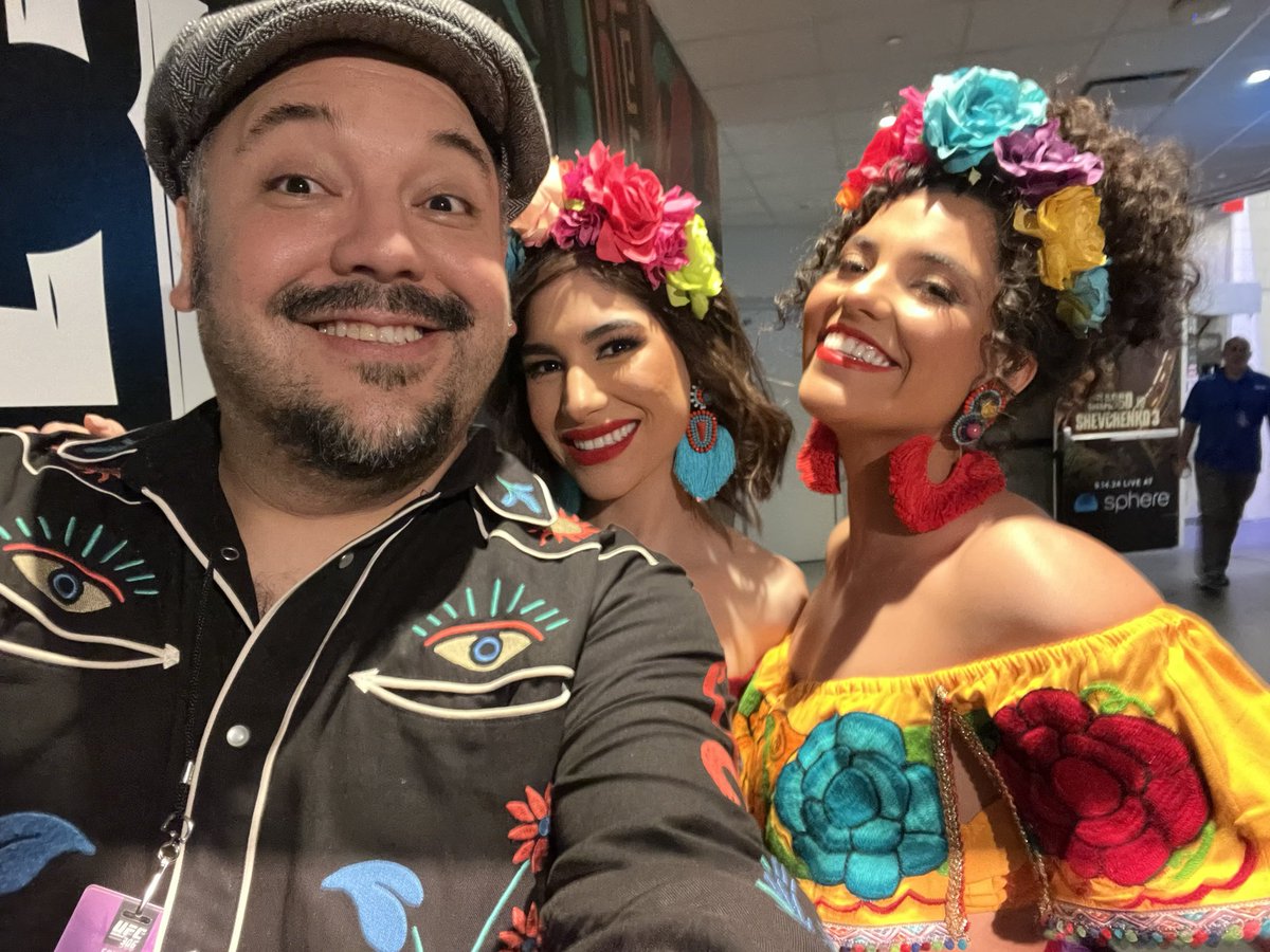 #NocheUFC was spectacular!!! About 9 months ago I was asked to help create this amazing Mexican baby. What an adventure that was!!! Eternally thankful to Dana, Craig, Heidi and everyone at the <a href="/ufc/">UFC</a>. And congrats to my amigo Carlos Lopez Estrada for the amazing shorts!!!! What was