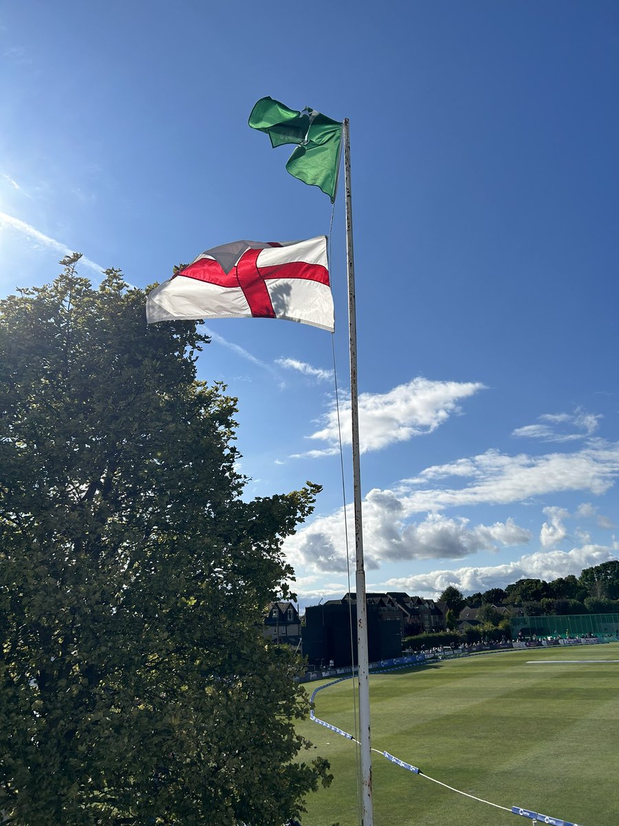 ElinMBurns's tweet photo. Fantastic afternoon in Clontarf watching @IrishWomensCric take on @englandcricket 

Congratulations Team Ireland ☘️ on a thrilling victory to level the series!! 🏏 https://t.co/OrB2ZrKQAV