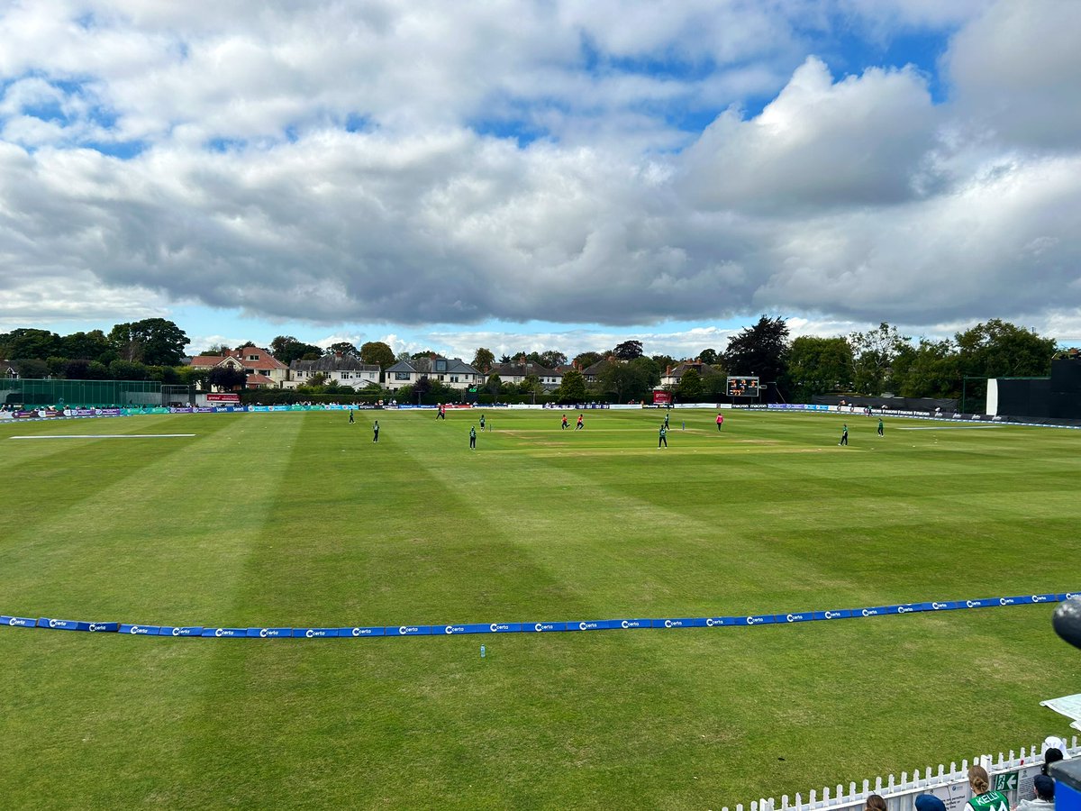 Fantastic afternoon in Clontarf watching <a href="/IrishWomensCric/">Ireland Women’s Cricket</a> take on <a href="/englandcricket/">England Cricket</a> 

Congratulations Team Ireland ☘️ on a thrilling victory to level the series!! 🏏