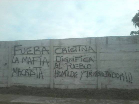martindardik's tweet photo. probablemente la obra con más capas de profundidad del mundo https://t.co/ki6ecAK8qo