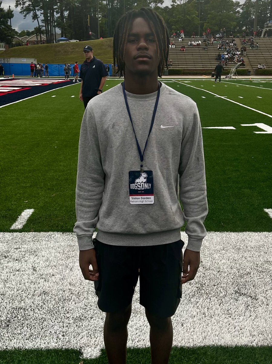 Great visit at <a href="/SamfordFootball/">Samford Football</a> 🐶 #DogsOnly <a href="/Coach_MikeVick/">Mike Vickery</a> <a href="/ThePelhamWayFB/">Pelham Panther Football</a> <a href="/RecruitPelhamFB/">Pelham Football Recruits</a> <a href="/PrepRedzoneAL/">Prep Redzone Alabama</a>