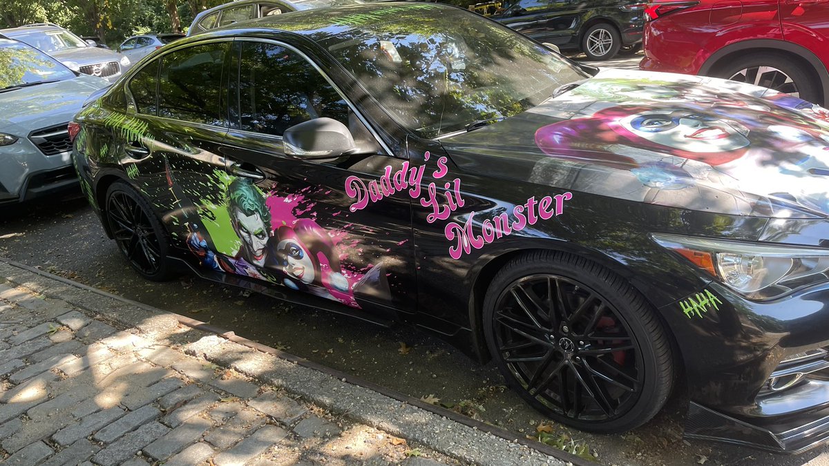 Esto si sería cambio de color ? Multa y a los patios hasta que quede original. Verdad ?