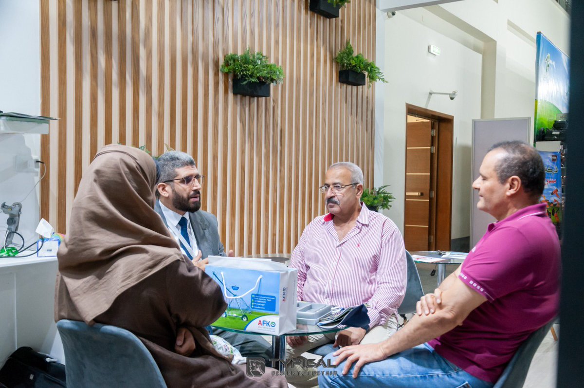 سعداء بمشاركة تيبيكال لأول مرة في معرض صحاري 2024! ❤️

و سعداء بكل الدعم والحب اللي استقبلناه من رواد المجال اليوم.❤️

 فعاليات اليوم الاول من معرض صحارى

 شكرًا خاص لكل زوارنا فى انتظاركم 16 و 17 سبتمبر

من الساعة 10 صباحا الى السابعة مساءا, قاعة 2 بموقعنا H2.C01 🤝