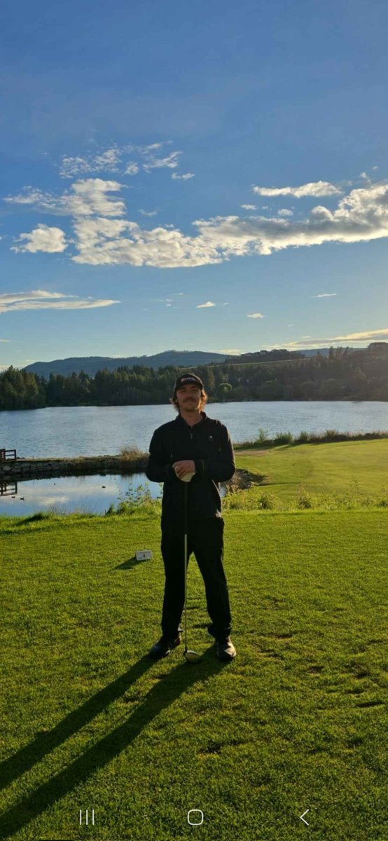 Trsmanic tweet media