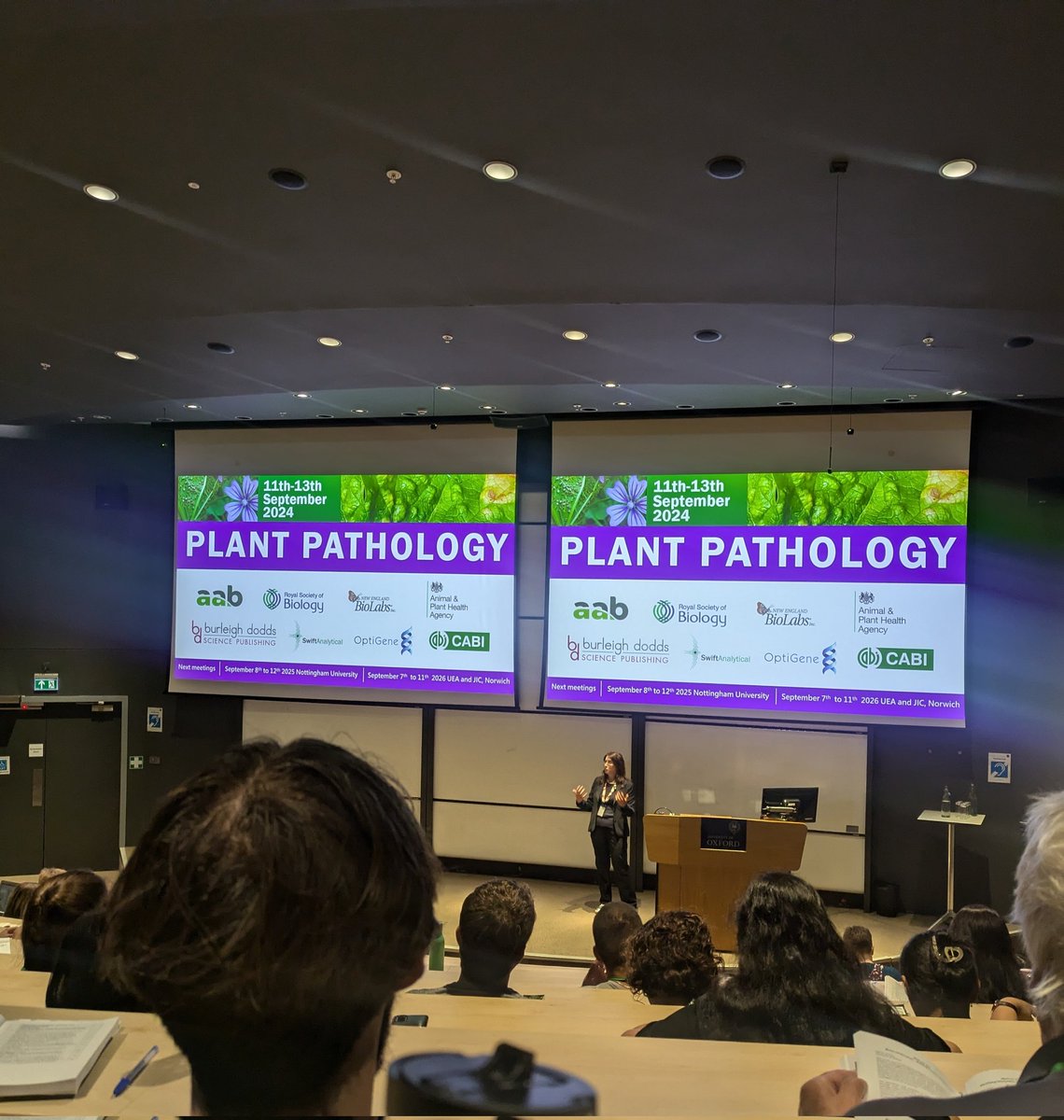 MaheenChowdhry's tweet photo. Happy to have had the opportunity to present a poster @BS_PP &amp; #ECPP2024. 👉🏽RTF @jonathandgjones lab @TheSainsburyLab.
Always wonderful to reconnect with old colleagues and meet new ones. ☺️ https://t.co/zDCHkEACLX