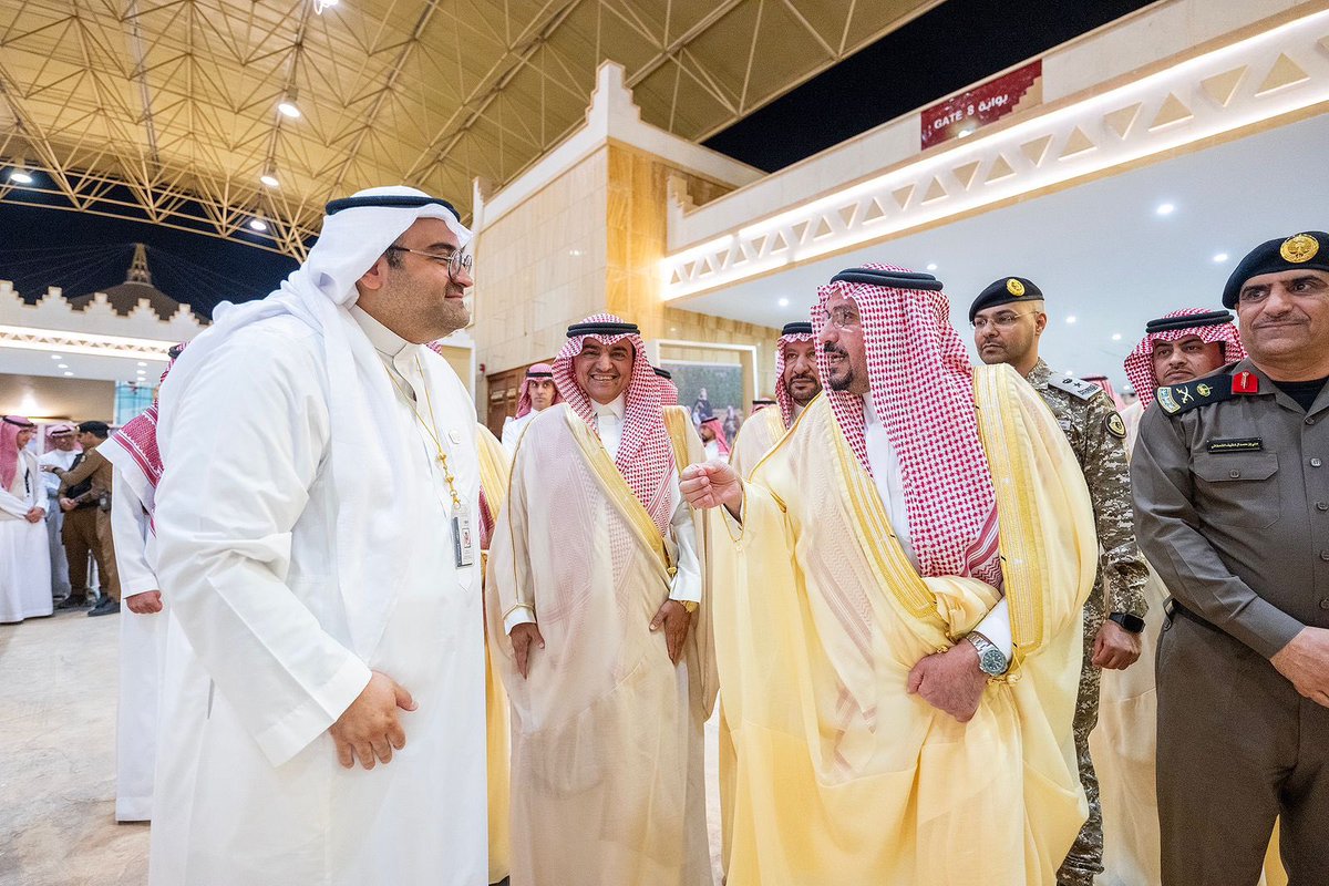 تشرفنا اليوم بزيارة سيدي 
الأمير الدكتور فيصل بن مشعل أمير منطقة القصيم لمهرجان المدن العالمية المبدعة ببريدة .. 
شكراً سيد الإبداع والتحفيز على ثقتك وإشادتك الدائمة .