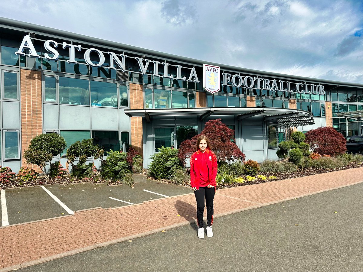 Ryan Holmes tweet media