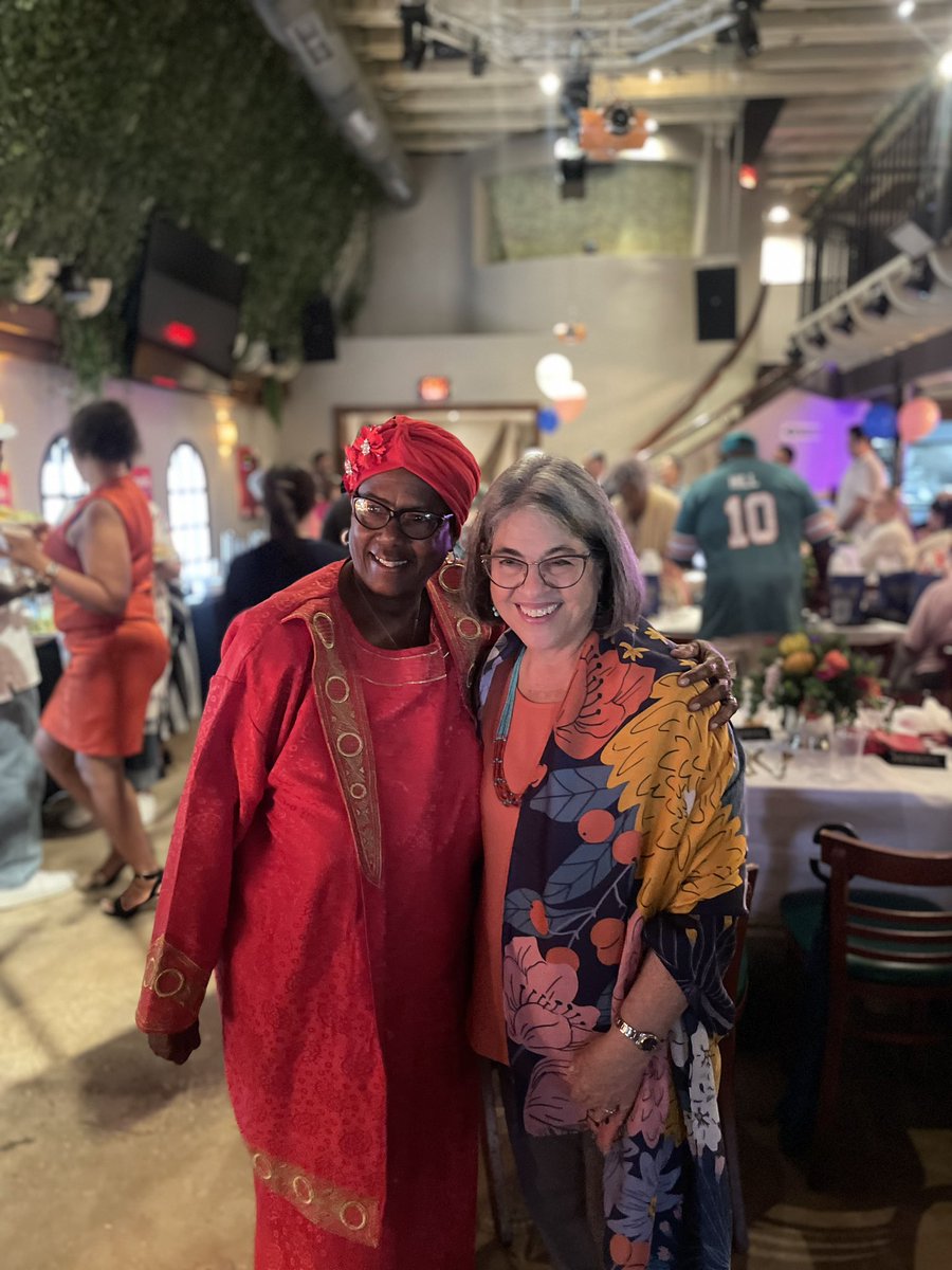 LevineCava's tweet photo. Iβm grateful beyond words for the amazing #TeamDLC volunteers who worked tirelessly to help me get re-elected. Miami-Dade is stronger because of you! Iβm thrilled to continue working together to ensure we elect the best leaders this November & keep building on our progress. https://t.co/B27Irwzmyq
