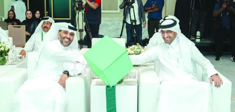 GulfTimes_QATAR's tweet photo. The Civil Service and Government Development Bureau has launched the first session of the “Sadara” programme, in co-operation with the General Secretariat of the Council of Ministers, the Ministry of Justice, and the Qatar Finance and Business Academy.
@CGBQATAR #Sadara @QFBAcademy
https://t.co/XbbVi3xztq