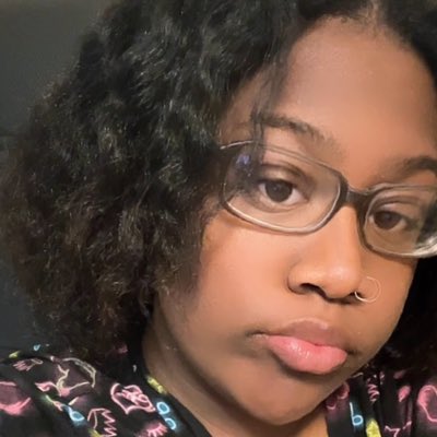 Romeshia5's tweet photo. #NewProfilePic https://t.co/M5eBSPm9Tt