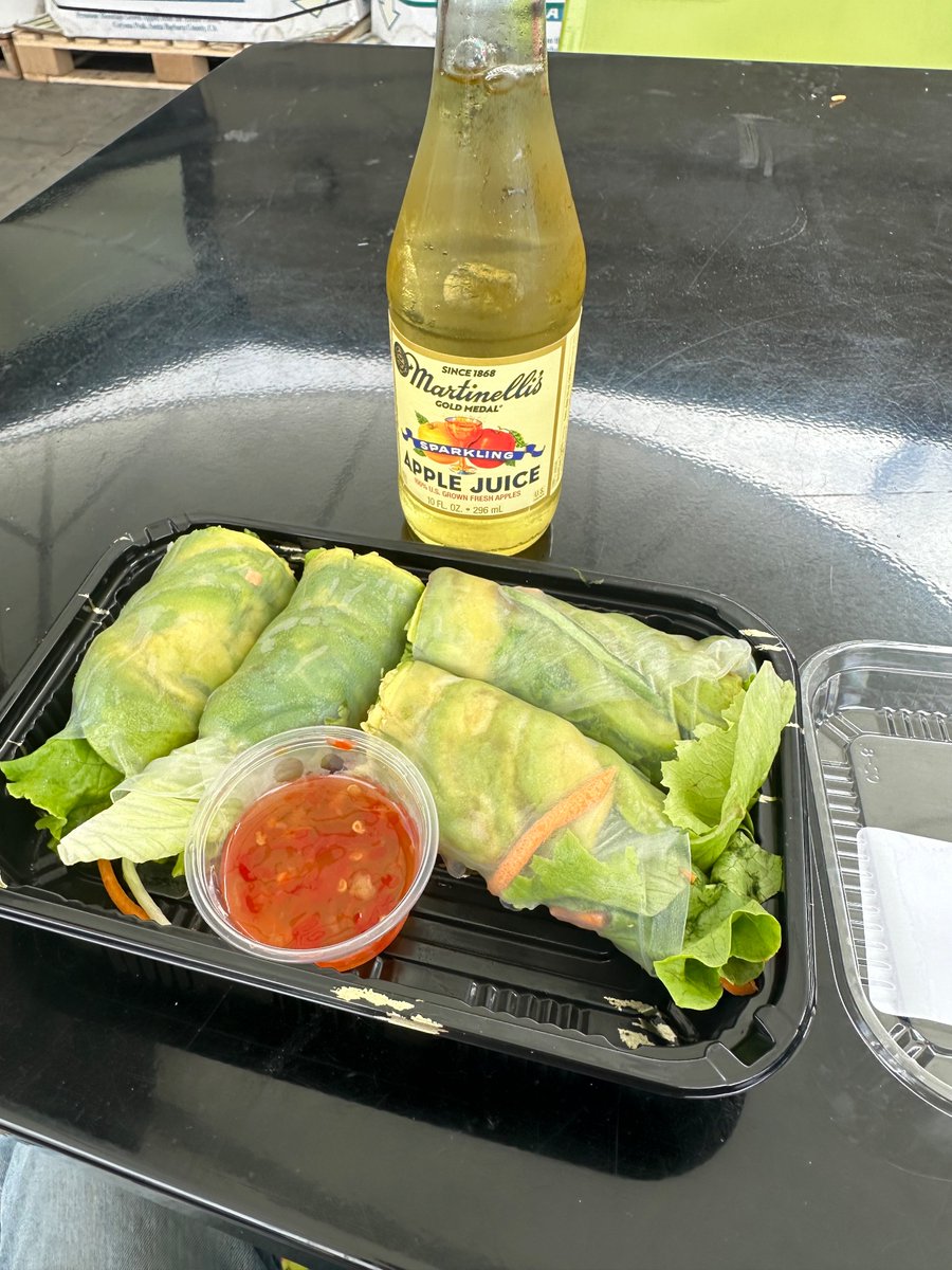 ian__eats's tweet photo. yesterday https://t.co/4ruin3AEeN