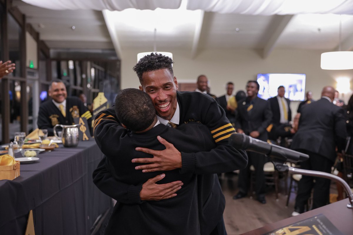 Cee_dot_Moody's tweet photo. Man the 40th anniversary was a MOVIE .. and a success.. Was able to get 11 out of 13 chapter founders to attend and 91 out of the 109 initiated brothers to date as well . #ThatsPK  shout out to the planning committee they cut up! https://t.co/Z8Mo1iIsqC
