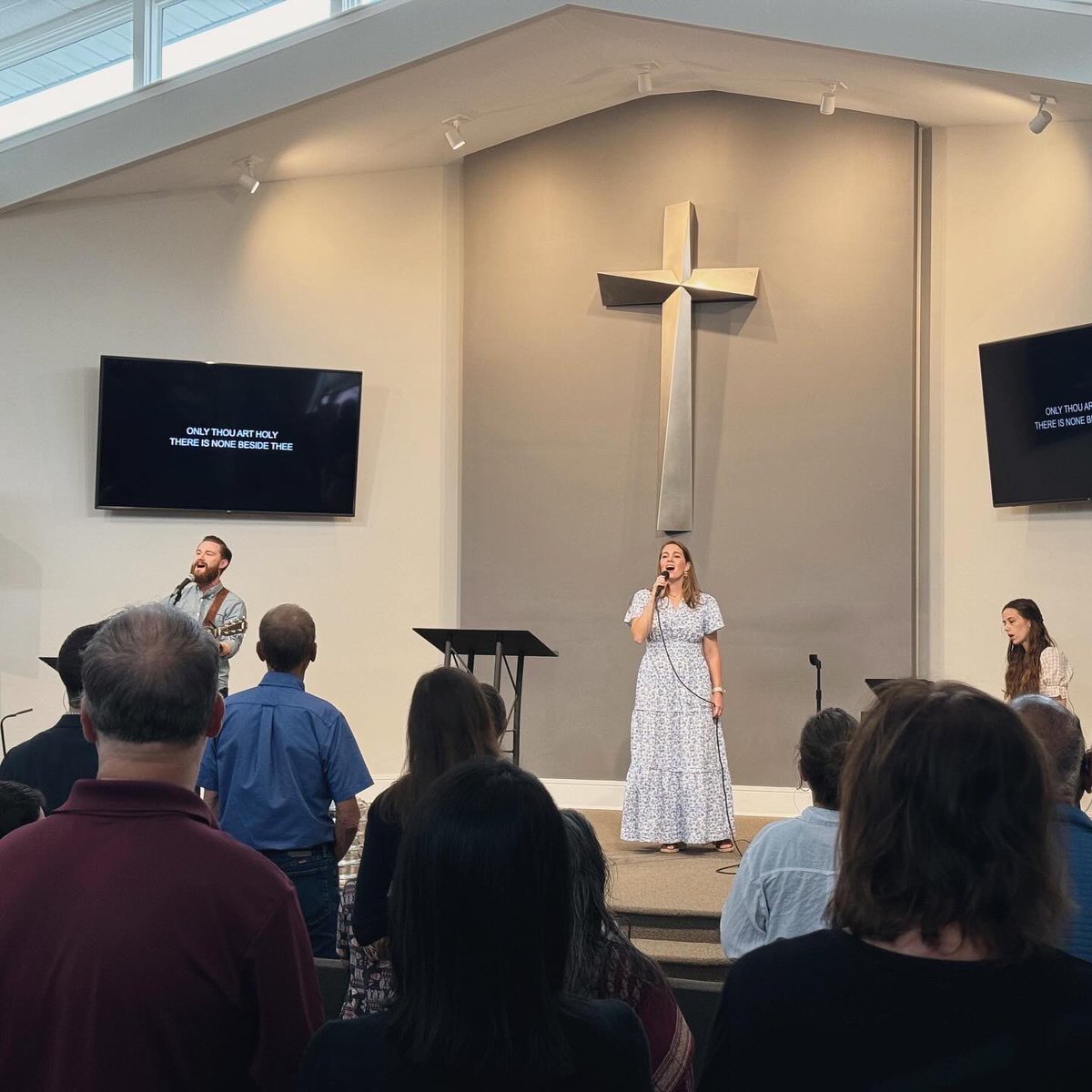 ParksideRTP's tweet photo. Today, 74 adults and their 30 children covenanted to form Parkside Baptist Church. May Christ be glorified in the this new work and empower us to reach RTP with the hope of the gospel!

#OnMissionTogether 

@sendnetworknc @pillarnetwork @ncbaptist @NAMB_SBC https://t.co/SU5ZqNzEyt