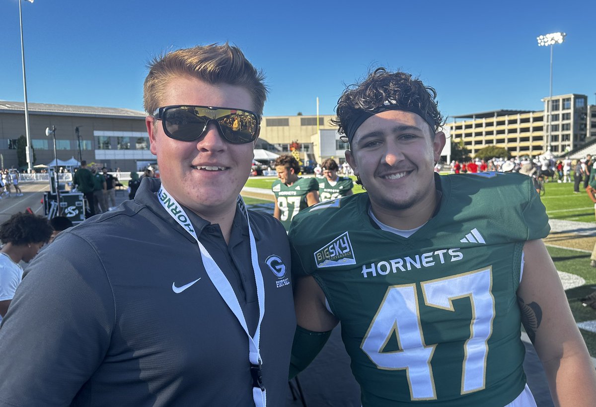 Had a great visit to Sac State last night! It was awesome to see <a href="/AjCampos52/">Aj Campos</a> in action!
<a href="/TheChrisRubio/">Rubio Long Snapping®</a> <a href="/SacHornetsFB/">Sac State Football</a> <a href="/granitebaygrizz/">Granite Bay Football</a> <a href="/lapan_jeremy/">Coach Jeremy LaPan</a> 
#StingersUp #LongSnapper
