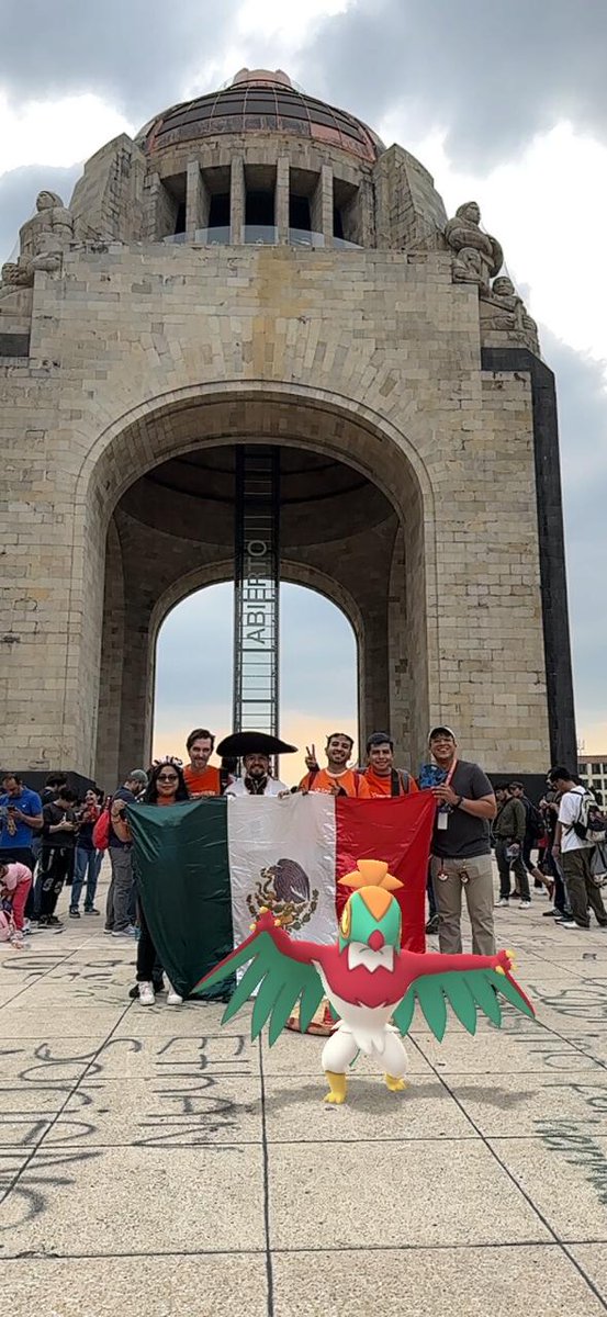 pokemex's tweet photo. Gracias por todo su cariño y por venir a disfrutar el evento 🥺🤙🏽
¡NOS VEMOS EL SIGUIENTE EVENTO!
#PokemonGOCommunityDay #Pokémex #PokémonGO #FotoGO https://t.co/Y3wLpscpcd