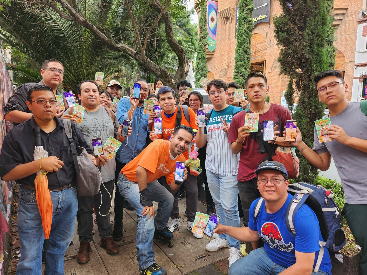 pokemex's tweet photo. Gracias por todo su cariño y por venir a disfrutar el evento 🥺🤙🏽
¡NOS VEMOS EL SIGUIENTE EVENTO!
#PokemonGOCommunityDay #Pokémex #PokémonGO #FotoGO https://t.co/Y3wLpscpcd