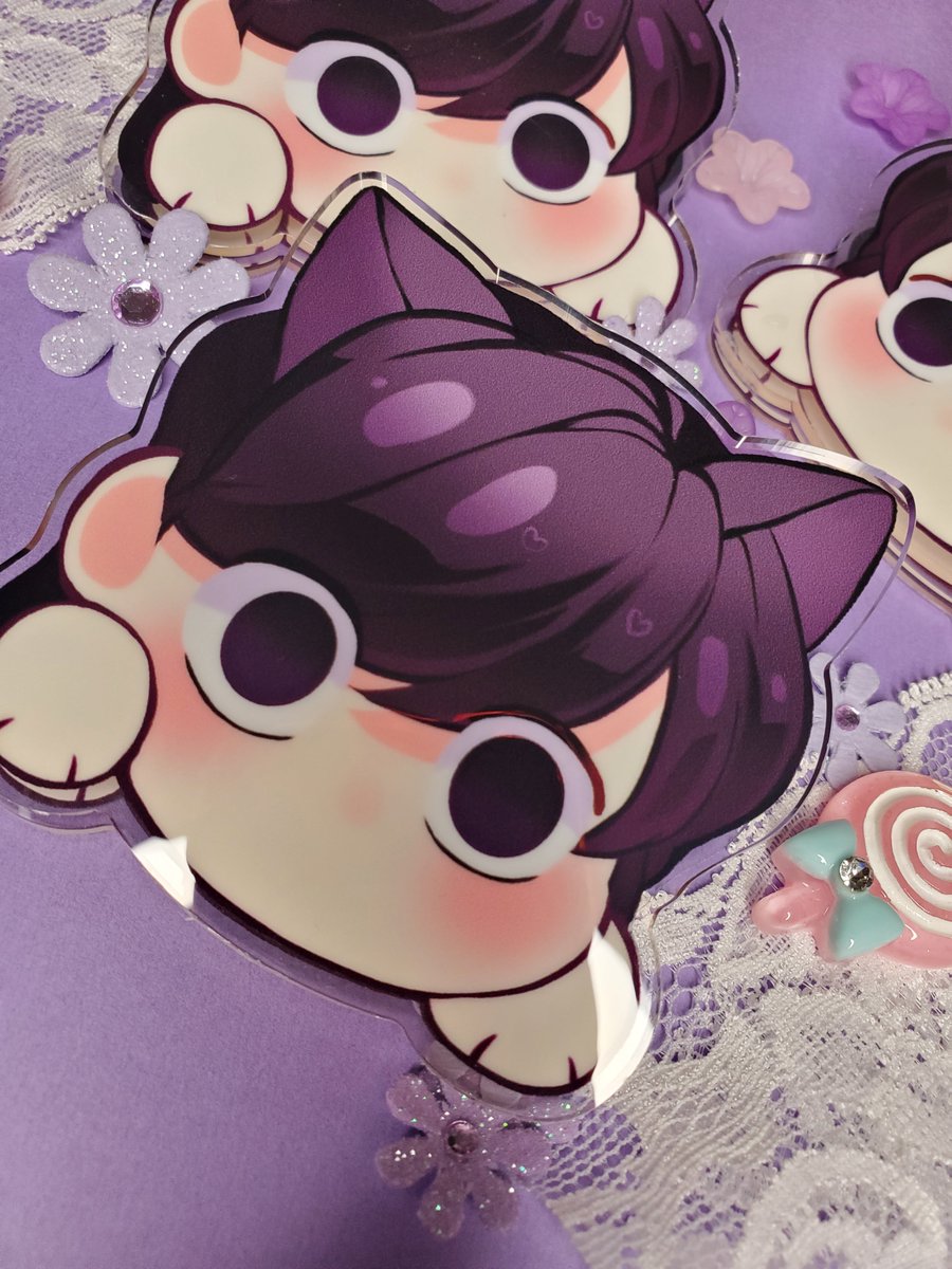 Akumaren_'s tweet photo. [RTs appreciated]
Hallo my sh0p is re-opened!

Some items are last chance once they s3ll out they're gone!

Lnk below https://t.co/2jPlxtXlsg