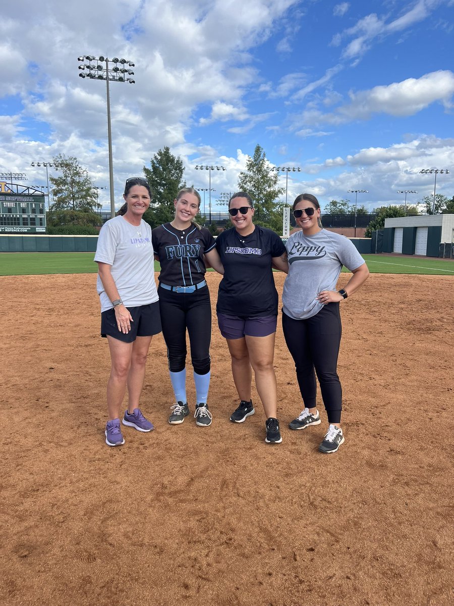 Annie Whittemore (@anniewhittemor3) on Twitter photo Awesome camp at Lipscomb today!! Lots of great instruction from the coaches. Love the coaches, the players, the campus and love Nashville!!
<a href="/LipscombSB/">Lipscomb Softball</a> <a href="/CoachKRyman/">Kristin Ryman</a> @CoachBooVannoy <a href="/Coach_Buck16/">Buck</a> <a href="/l_higg/">Lauren Higginbotham</a> <a href="/fury_07/">Fury Premier 18U Moyer/Perry</a> <a href="/SGCSportNetwork/">Hornet Sports Network</a> Awesome camp at Lipscomb today!! Lots of great instruction from the coaches. Love the coaches, the players, the campus and love Nashville!!
<a href="/LipscombSB/">Lipscomb Softball</a> <a href="/CoachKRyman/">Kristin Ryman</a> @CoachBooVannoy <a href="/Coach_Buck16/">Buck</a> <a href="/l_higg/">Lauren Higginbotham</a> <a href="/fury_07/">Fury Premier 18U Moyer/Perry</a> <a href="/SGCSportNetwork/">Hornet Sports Network</a>