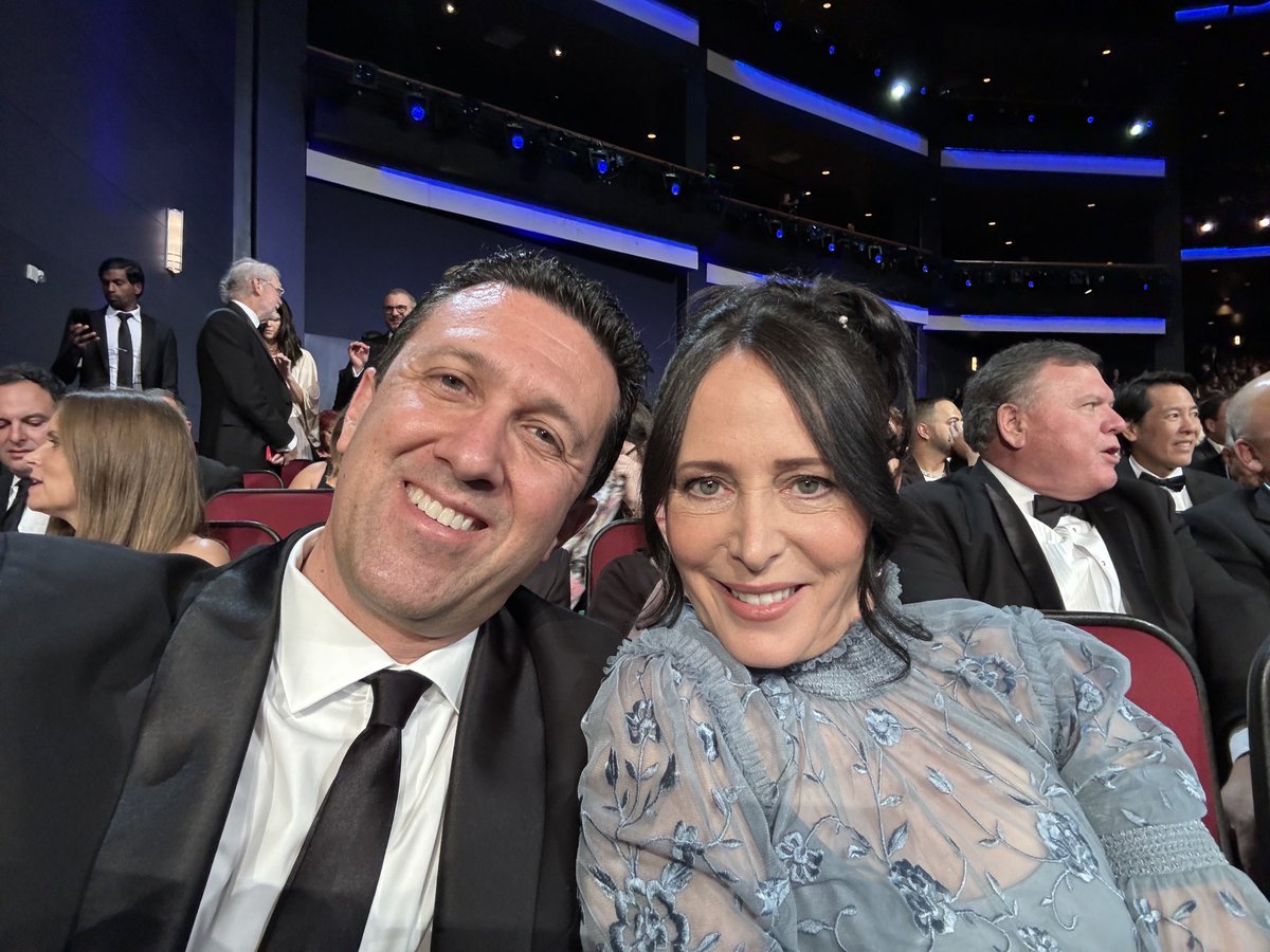 #Emmy time. Is everyone enjoying the show?
