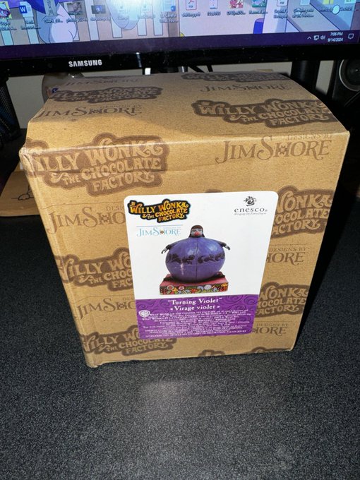 Cute Jim Shore Violet figure I got from Amazon https://t.co/hJxzPIp5rn<a href="/tag/blueberry"class="tags"><span>#blueberry</span></a><a href="/tag/bodyinflation"class="tags"><span>#bodyinflation</span></a><a href="/tag/blueberryinflation"class="tags"><span>#blueberryinflation</span></a>