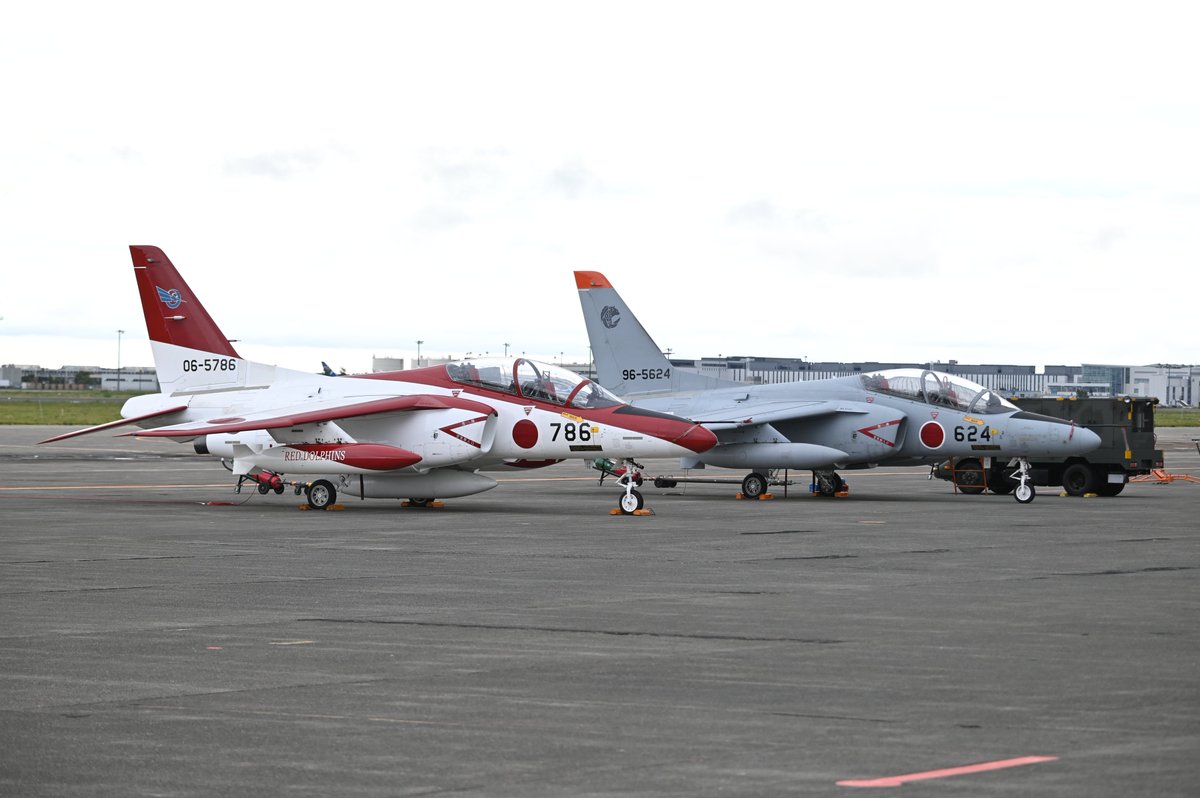 forza_papa1041's tweet photo. 2024.9.15 千歳のまちの航空祭
どのT-4がお好き?😊
赤いイルカ
青いイルカ
普通のイルカ
#reddolphins
#政府専用機
#航空祭
#千歳航空祭
#千歳基地
#blueimpulse
#航空自衛隊
#千歳のまちの航空祭
#T4
#ブルーインパルス https://t.co/BevoWNGW4S