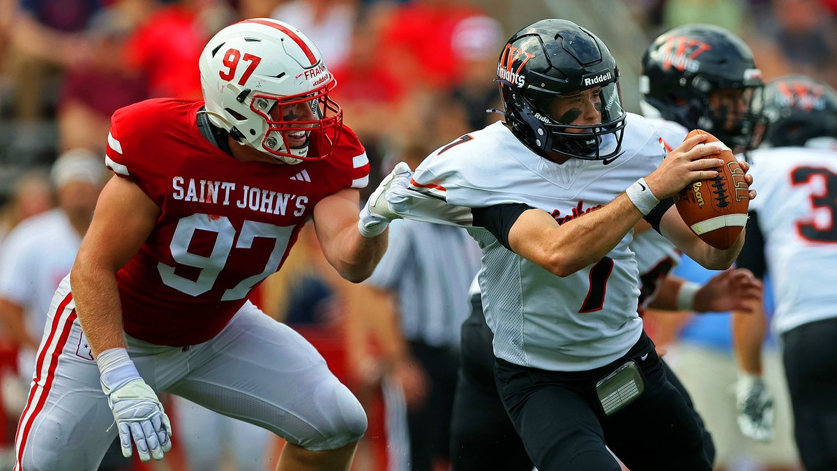 Saint John's Athletics (@sjujohnnies) on Twitter photo POLL UPDATE: <a href="/SJUFootball/">Johnnie Football</a> climbed six spots to No. 6 in today's <a href="/d3football/">D3football.com</a> Top 25 poll!
RELEASE: gojohnnies.com/news/2024/9/15…
#GoJohnnies #d3fb POLL UPDATE: <a href="/SJUFootball/">Johnnie Football</a> climbed six spots to No. 6 in today's <a href="/d3football/">D3football.com</a> Top 25 poll!
RELEASE: gojohnnies.com/news/2024/9/15…
#GoJohnnies #d3fb