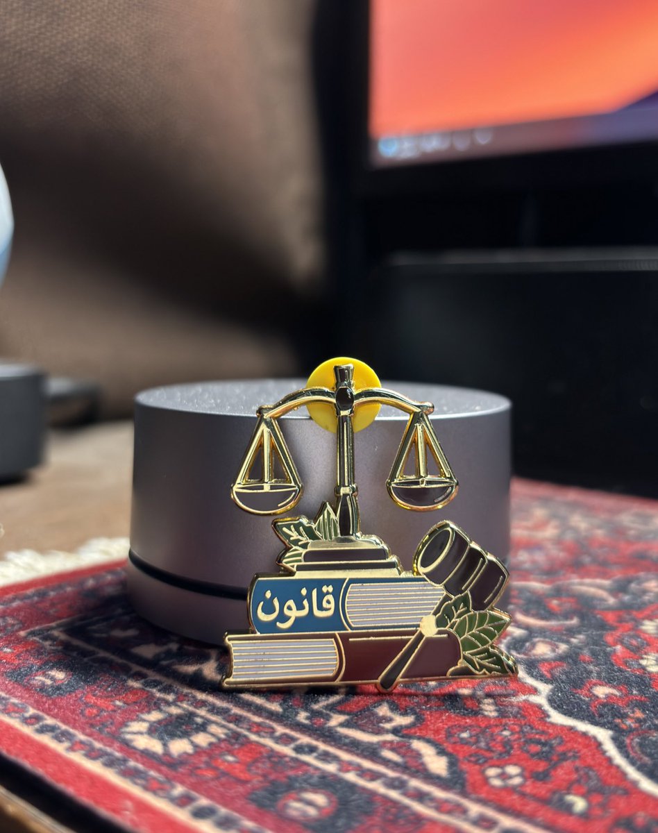 hapPINessHormo's tweet photo. مشاكتنا لكم في مسيرتكم و اسعد ايامكم التعليمية و المهنية يشرفنا يا أبطال العدالة 🫡💜✨

تصويركم و كشختكم في #اليوم_العالمي_للقانون ⚖️👨‍⚖️👩‍⚖️ https://t.co/gBppiYIN7n