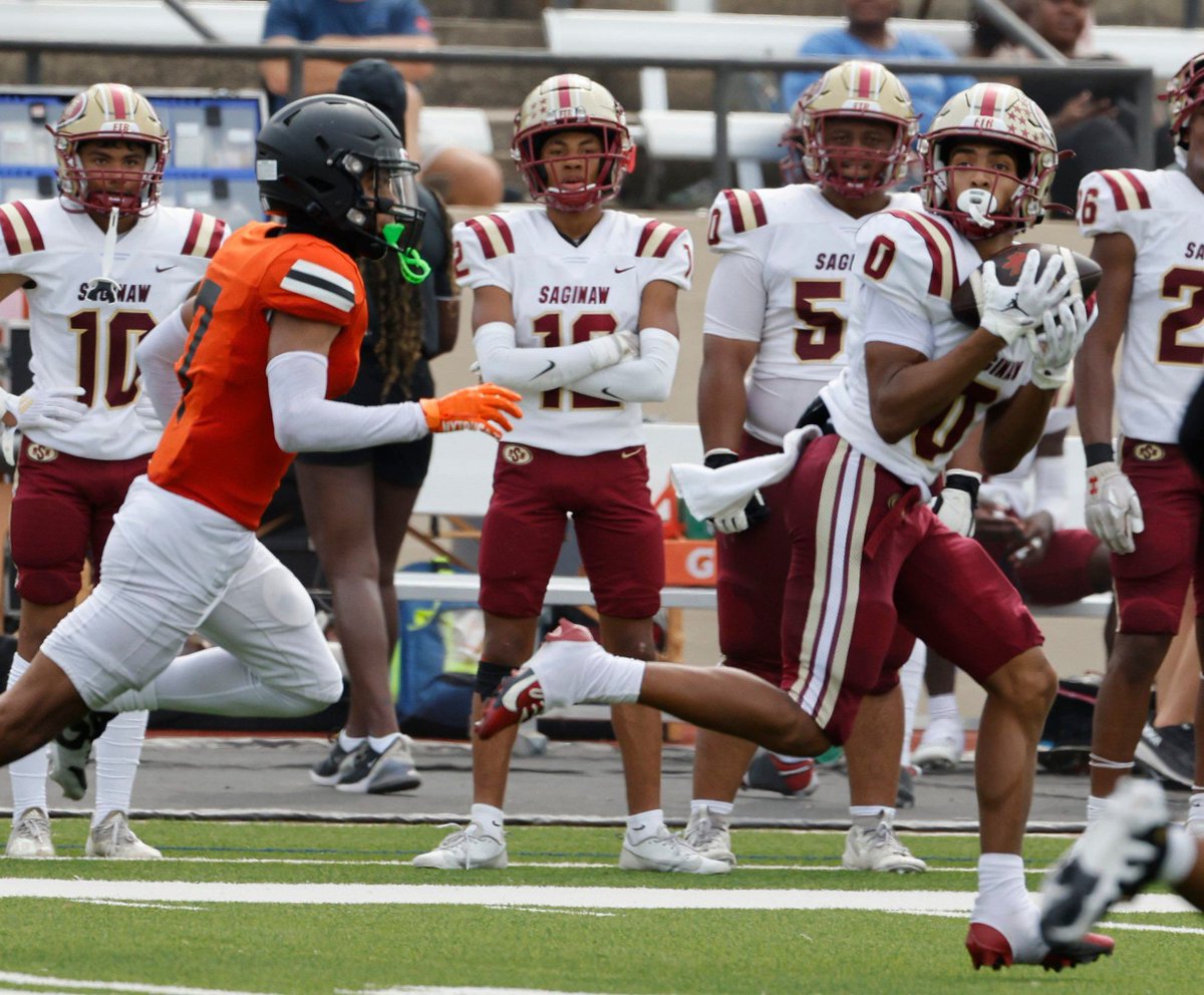 SaginawFootball's tweet photo. 🚨NEW SCHOOL RECORD ALERT🚨

In yesterday’s game QB @romanmorales318 connected with WR @AidanCollier25 on a 97 yard touchdown pass/reception to break the school record in both categories.

The previous record was 95 yards set in 2020.

#ETR https://t.co/0eZHSeyIZP