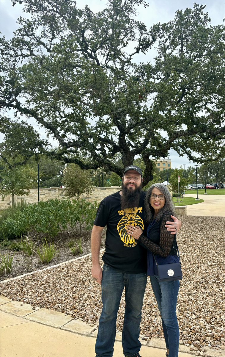 itsallenthomas's tweet image. Don’t God look better ON us?!
😮‍💨😮‍💨😮‍💨

#sacornerstone #churchflow #SundayisfortheLord