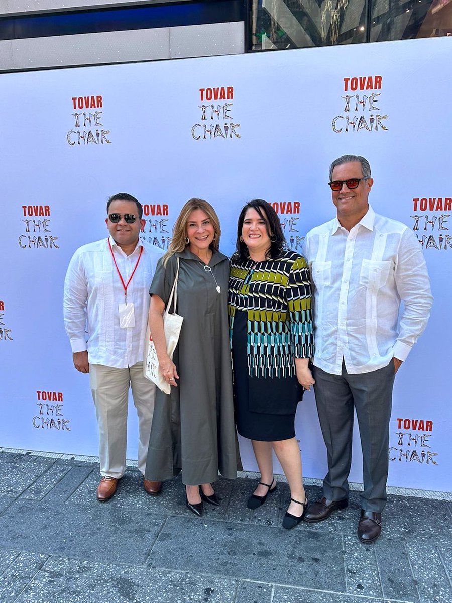 CarolinaMejiaG tweet media