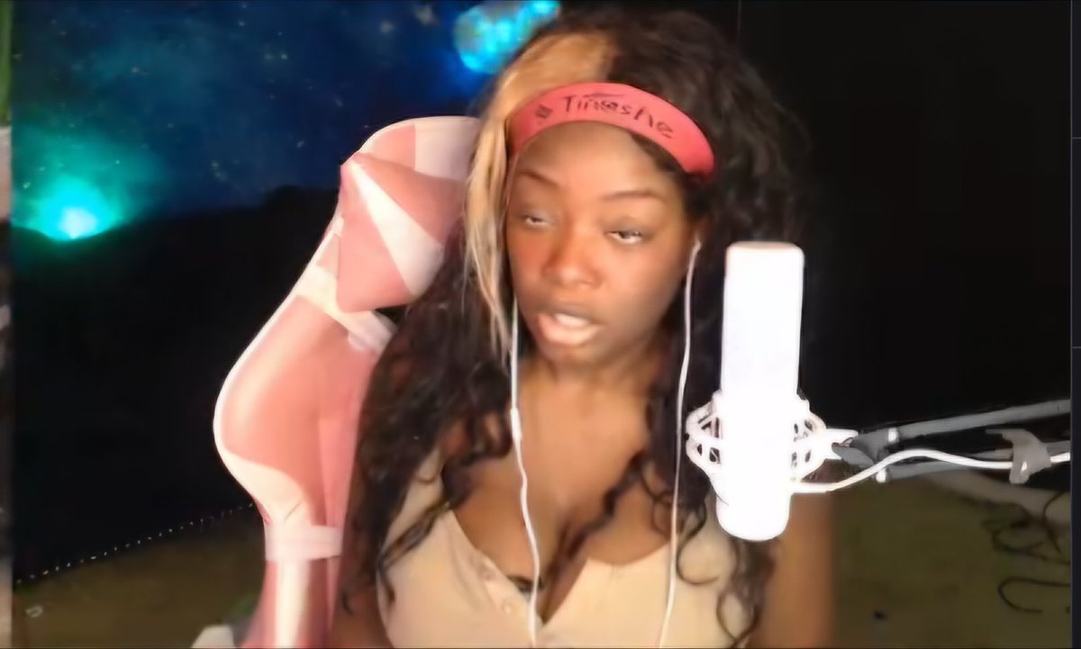 Rivas_113's tweet photo. @nicoleboojie 🤣 https://t.co/GLQfqP4cNx