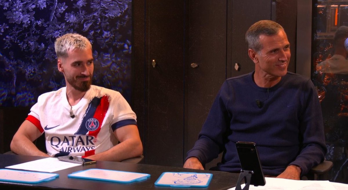 y’a plus de 10ans 
- si tu vois Pauleta en vrai tu fais quoi ?
- Vas-y met une carte forme équipe à 20000 crédits tu mraconte quoi 😂
<a href="/PFut10/">Pauleta ⚽️🇧🇷</a> fier de toi mon frère ❤️