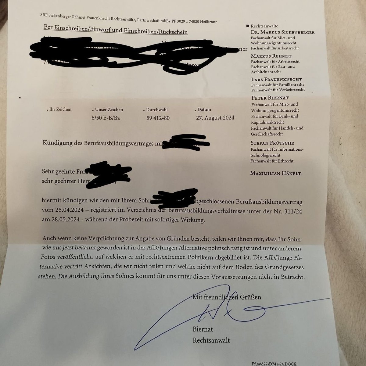 Die Junge Alternative Heilbronn verurteilt die gesinnungspolitische Personalpolitik der Heilbronner Anwaltskanzlei Sickenberger Rehmet Frauenknecht aufs Schärfste.